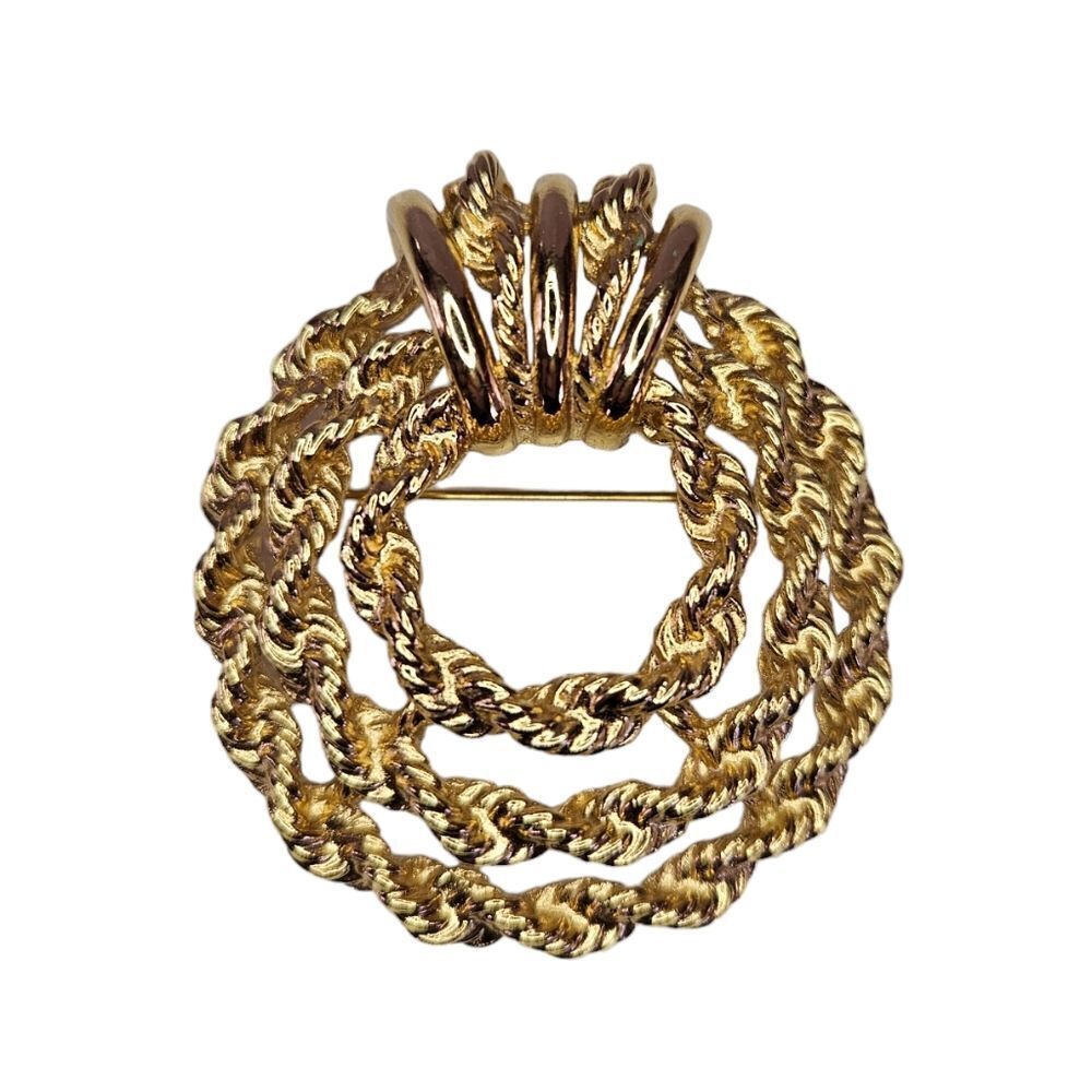 Vintage '60s Signed Monet Mid Century Gold Tone Wreath Twisted Rope Brooch Pin